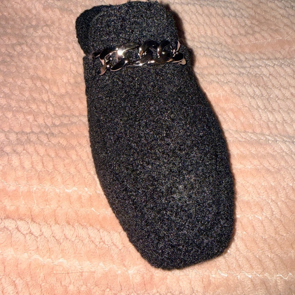 Vintage Havana Black Textured Loafers with Chain - Picture 2 of 8